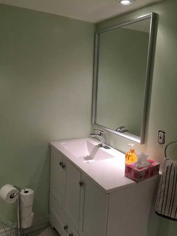 Toronto Garden Inn