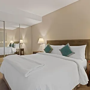 Aparthotel Soho Residences Champagne ****