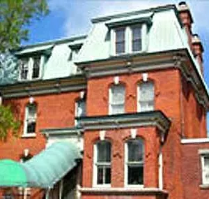 Bed & Breakfast Mcgee's ***