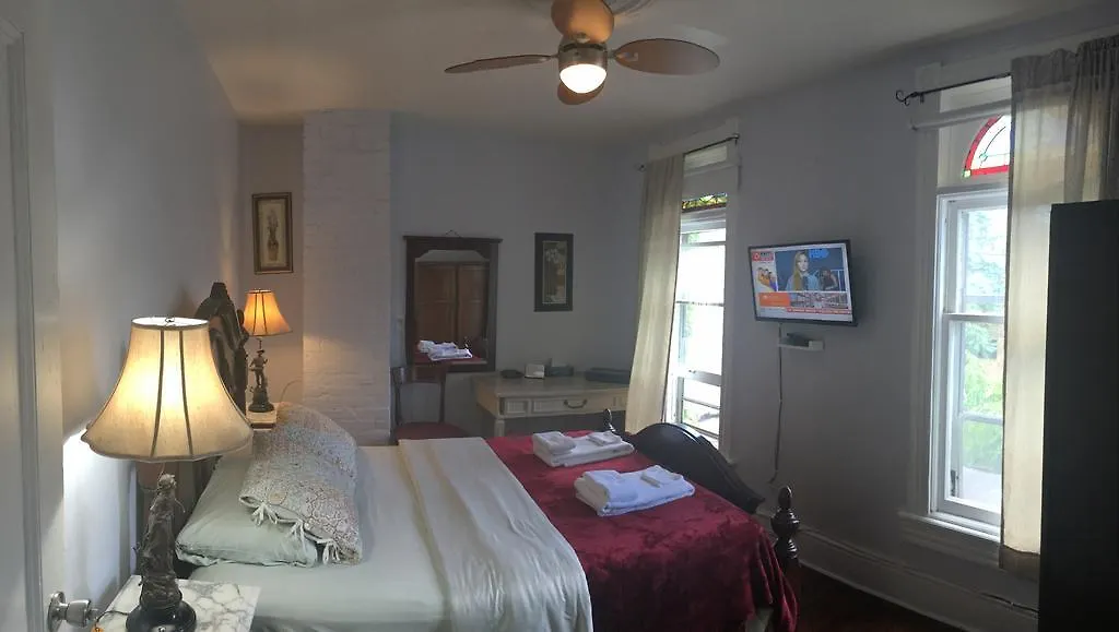 Toronto Garden Inn 3*,  Canada