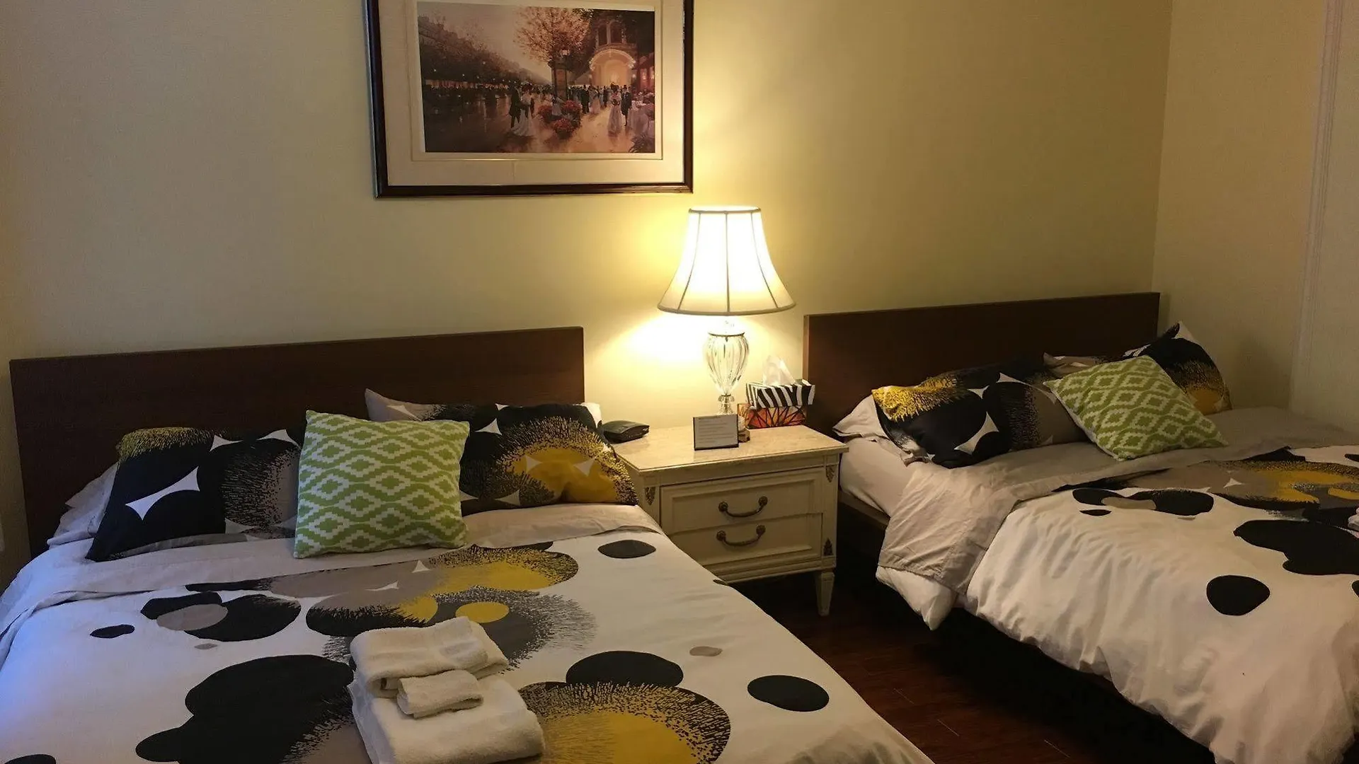 Bed & Breakfast Toronto Garden Inn