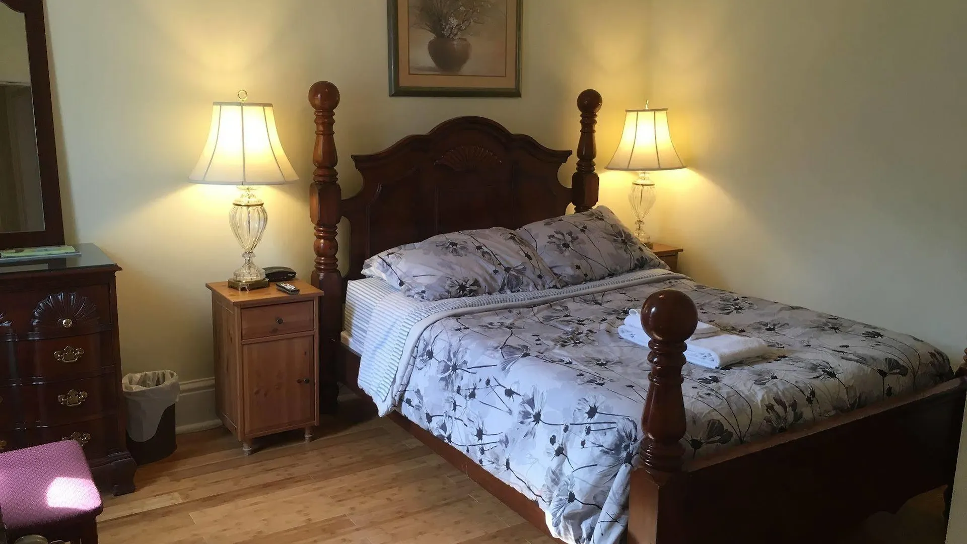 Toronto Garden Inn Canada
