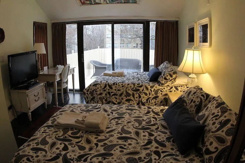 Toronto Garden Inn